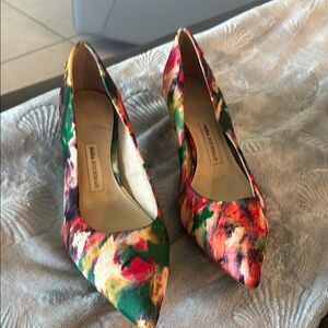 Dana Buchman Green and Red Floral Heels with Pointed Toe
